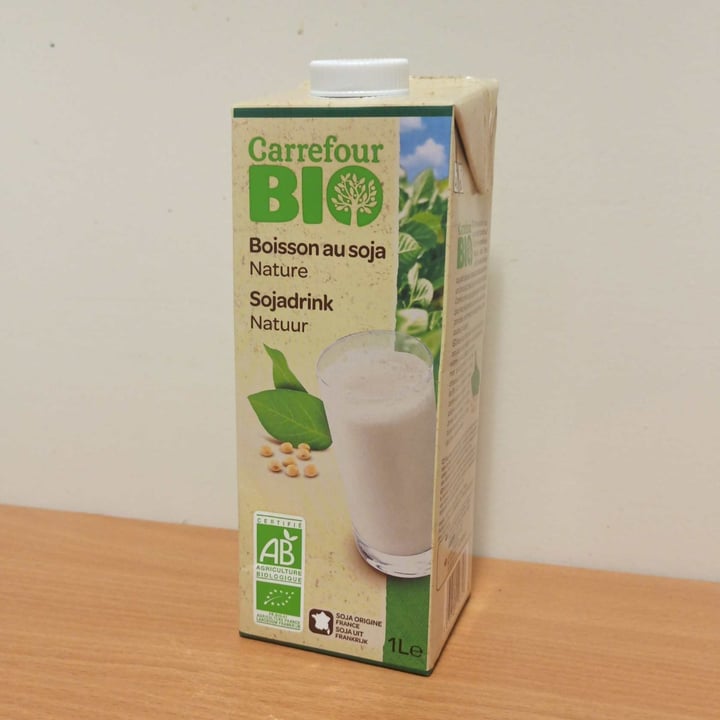 photo of Carrefour Bio Bebida de soja shared by @luciafdezrios on  27 Feb 2022 - review