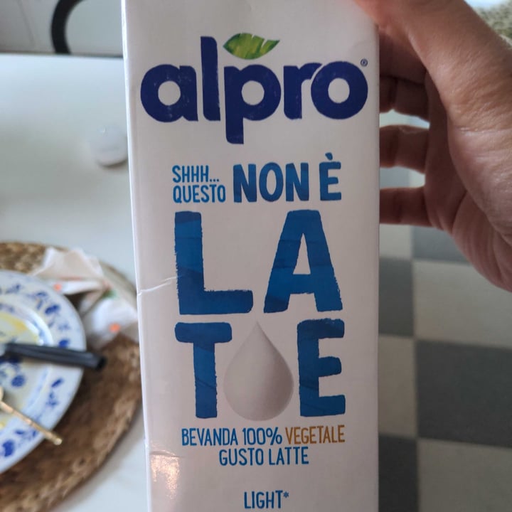 review photo of Alpro Shhh...Questo Non è Latte (LIGHT) shared by @pat3 on 21 Apr 2022 - review
