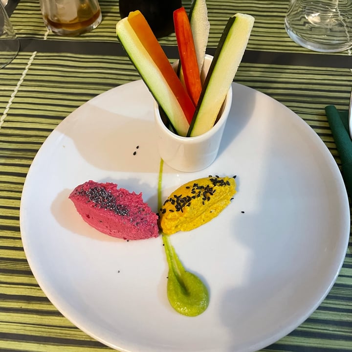 photo of Vitto Pitagorico Hummus shared by @viavega on  23 Nov 2021 - review