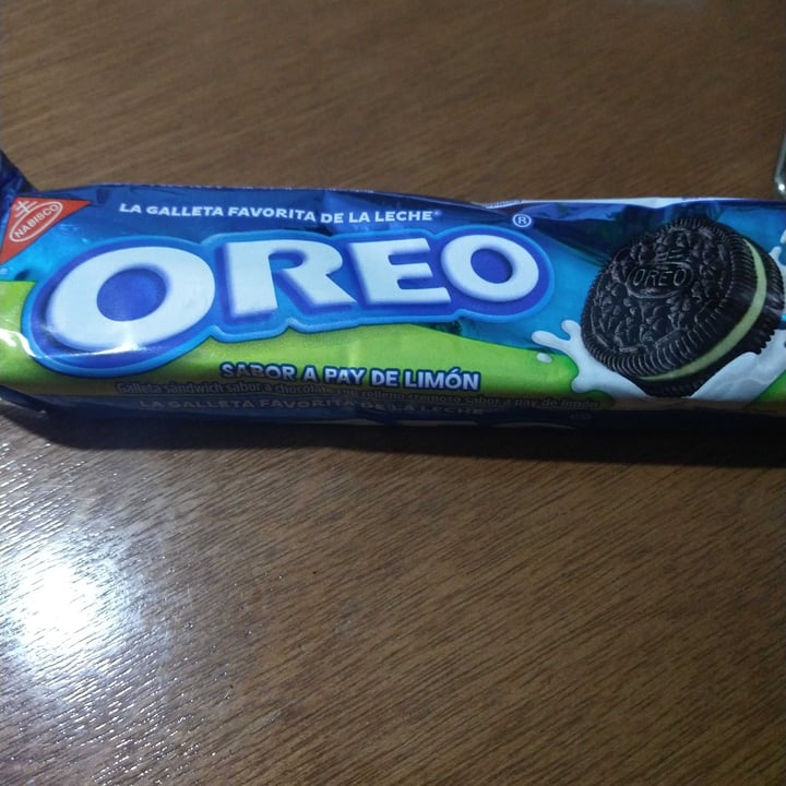 photo of  Mondelēz International Galleta Oreo sabor limón shared by @monivegana on  09 Jul 2021 - review