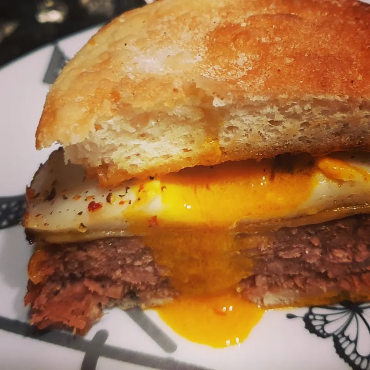 review photo of Vegan Streetfood Deli - Obs Brekke Muffin shared by @aspatat on 24 May 2022 - review