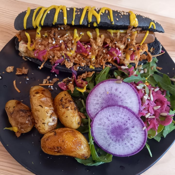 photo of Kabana Hot Dog Vegan shared by @touti on  18 Sep 2021 - review