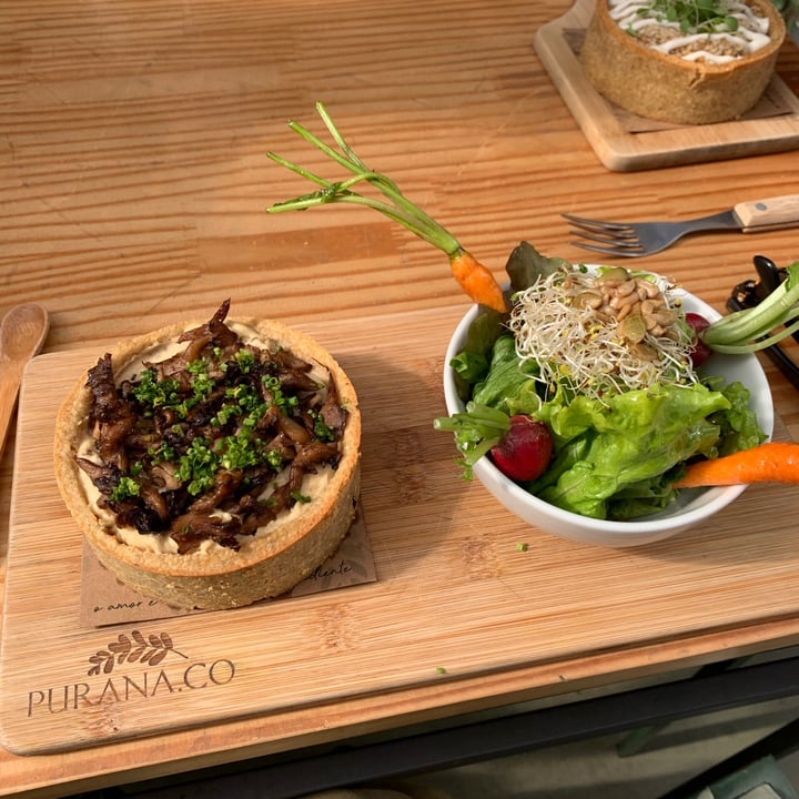 review photo of Purana.Co Tortinha de cogumelos com creme de tofu e castanhas shared by @cathvieira on 15 Jul 2021 - review