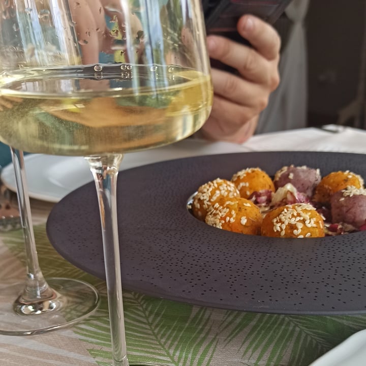 photo of Pastinaca Vegetarian Restaurant Polpette Debbie Veggie shared by @fedegoesgreen on  01 Aug 2021 - review