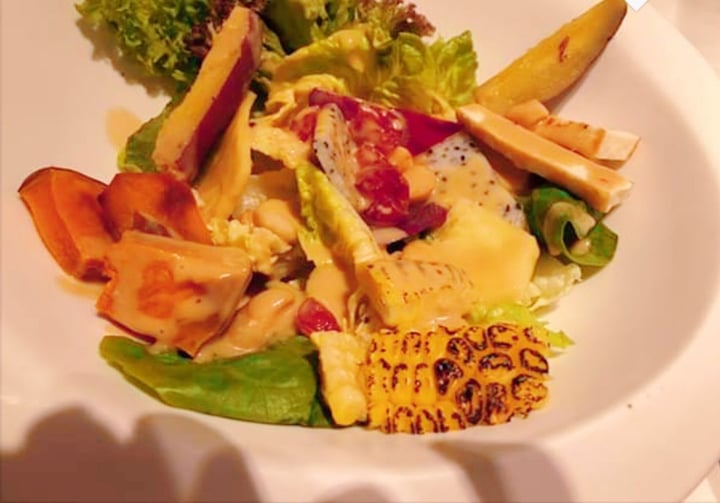photo of SUFOOD Singapore Revitalising Mix Fruit Vegetables and Salad shared by @thebackpacker on  12 Sep 2019 - review