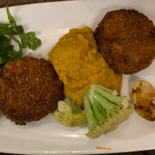 Photo du plat “Crab cakes”