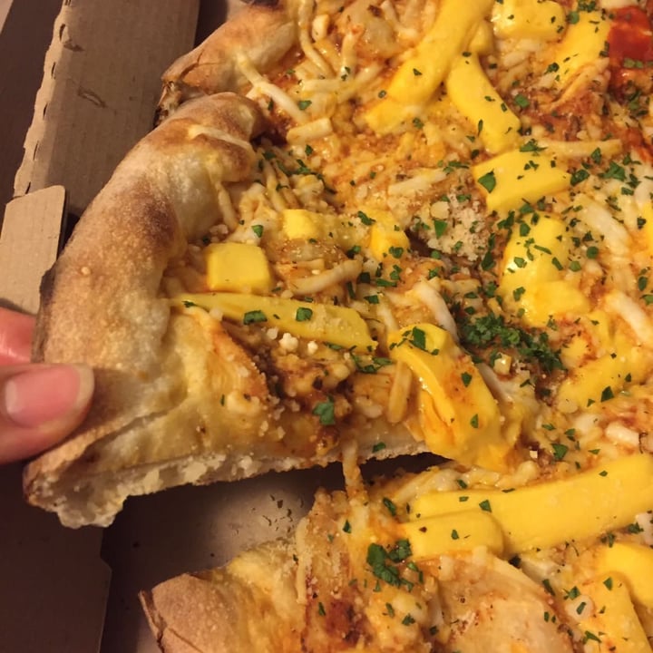 photo of Salvaxe Pizza 4 quesos shared by @zullybee on  02 May 2022 - review