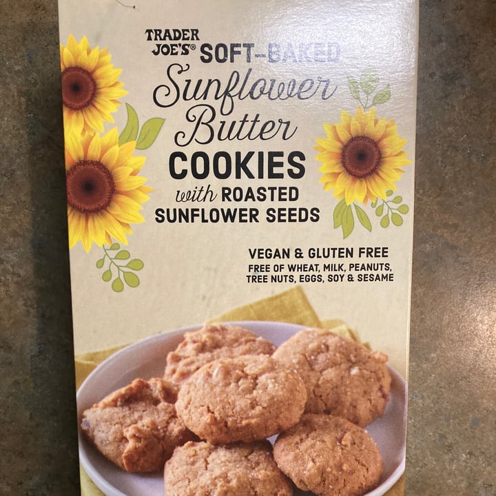 photo of Trader Joe's Soft Baked Sunflower Butter Cookies shared by @compassionatekisses on  05 Oct 2021 - review