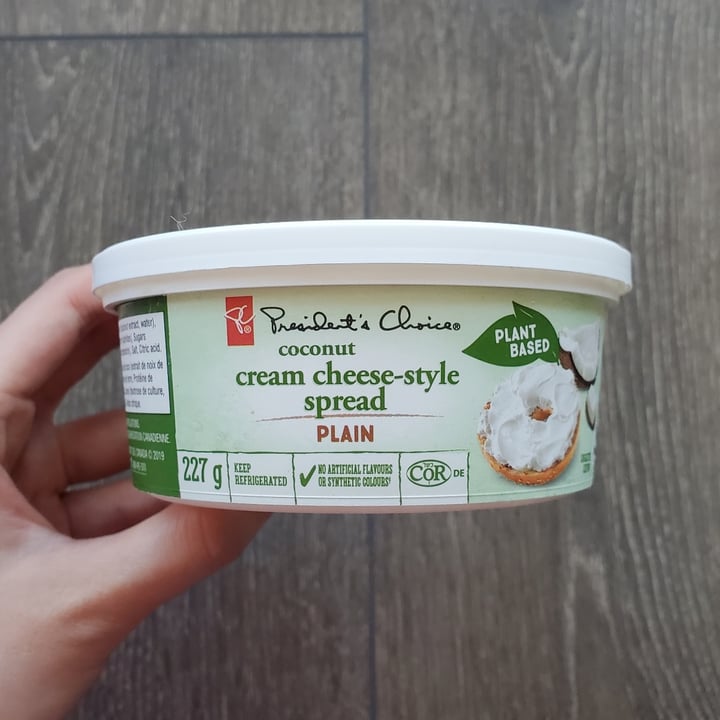 review photo of President's Choice Coconut Cream Cheese Style Spread shared by @eveirl on 23 Nov 2021 - review