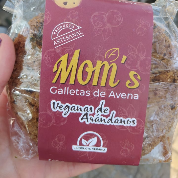 review photo of Mom's Galletas De Avena Arandanos shared by @camilaschelotto on 11 Oct 2022 - review