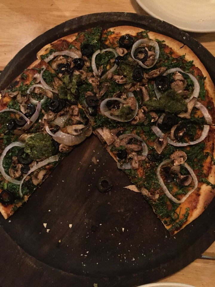 review photo of The Brew Room Buddha Garden Vegan Pizza shared by @lifeofsarita on 15 Nov 2019 - review