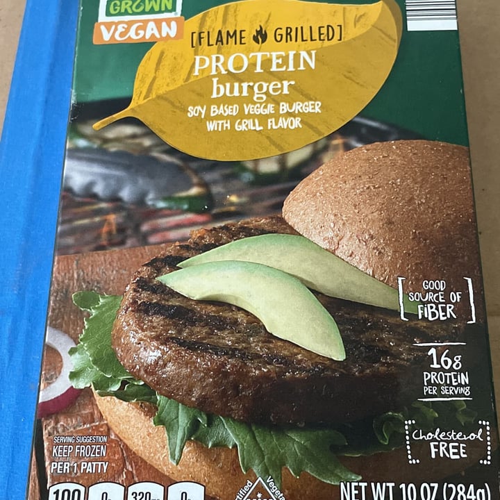 photo of Earth Grown Protein Burger shared by @planetaazul on  04 May 2022 - review