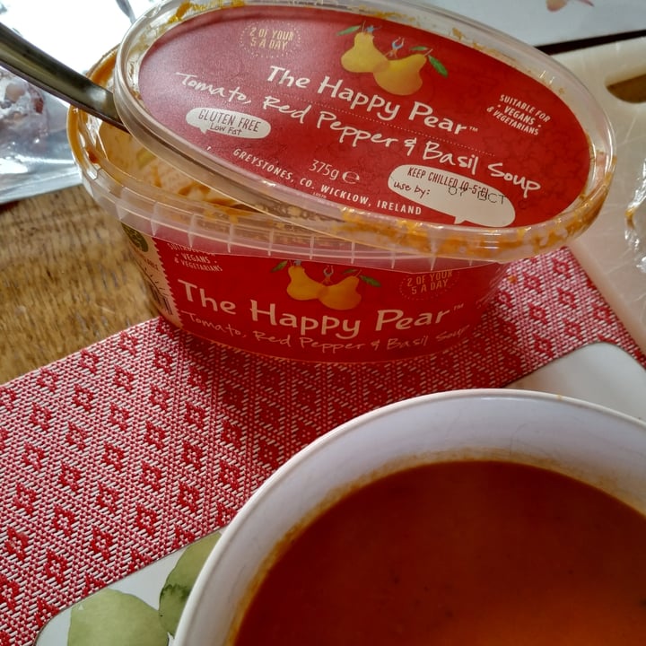 photo of The Happy pear Tomato, Red Pepper And Basil Soup shared by @planterella on  27 Sep 2021 - review