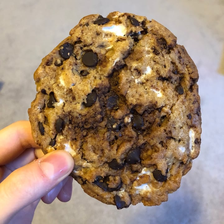 review photo of Sweets from the Earth Cookies shared by @voidsalts on 29 Mar 2021 - review