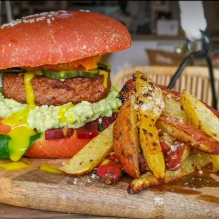 photo of The Conscious Kitchen Beyond Burger shared by @changingthegame on  28 Sep 2021 - review