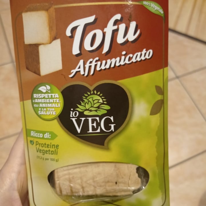 photo of ioVEG Tofu Affumicato shared by @alessandroquarta on  24 Apr 2021 - review