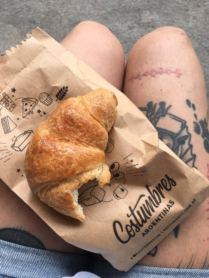 review photo of Costumbres Argentinas Cornetto Vegano shared by @y0gurt on 09 Jan 2020 - review