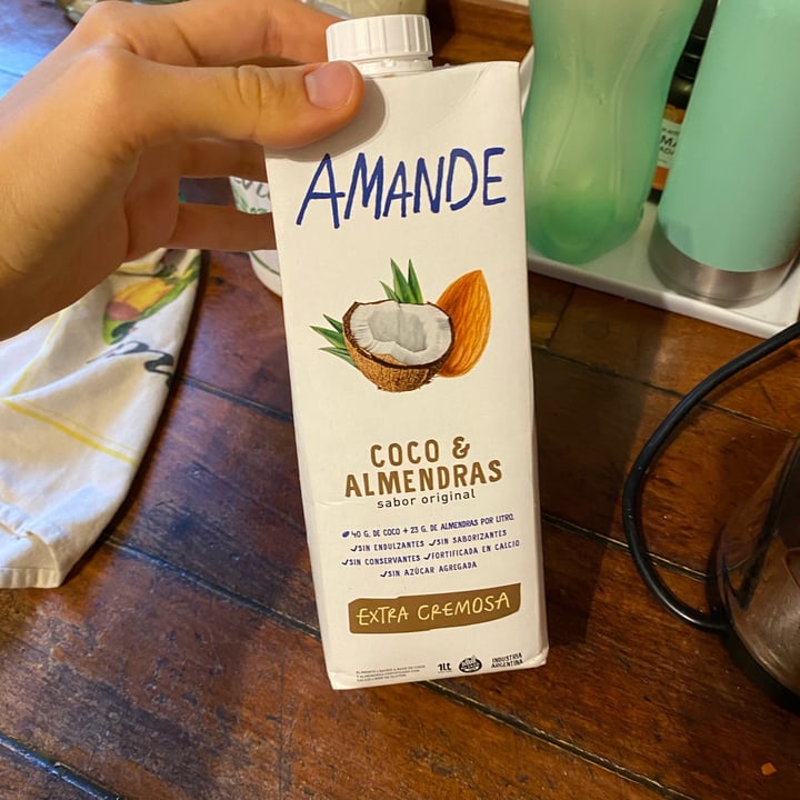 photo of Amande Leche De Coco Y Almendra shared by @inespressable on  25 Mar 2022 - review