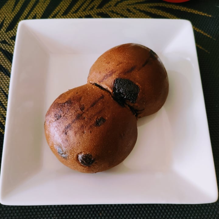 photo of Yookybites Belgian Dark Chocolate Bun shared by @stevenneoh on  02 Sep 2021 - review