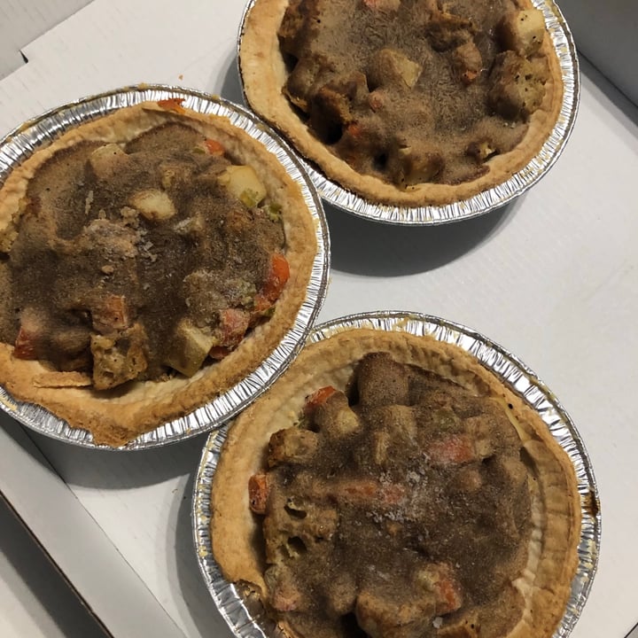 photo of The Dandelion Cafe Chick-un pot pie shared by @sarahmckinnon on  29 Oct 2020 - review