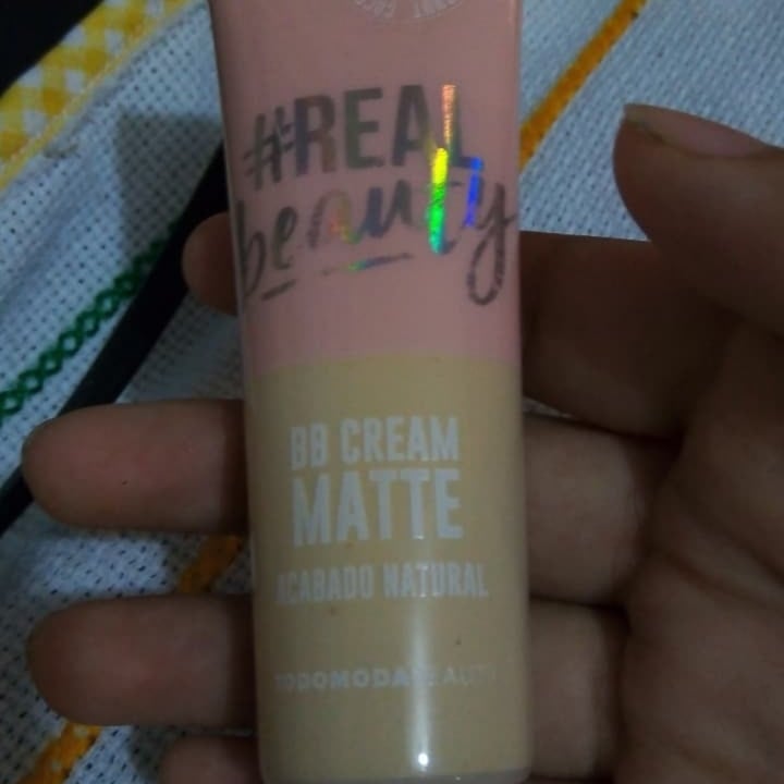 review photo of Todomoda Beauty Base acabado natural shared by @amyvegann on 08 Oct 2021 - review