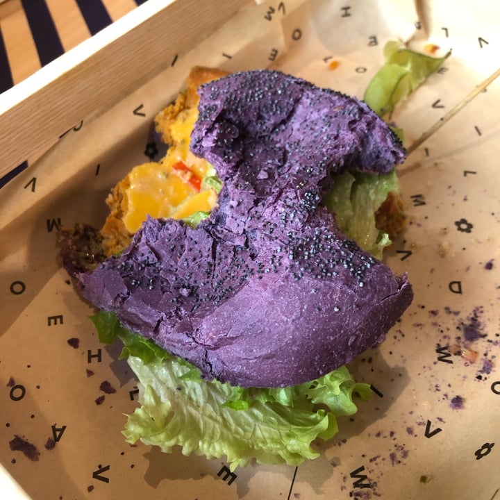 photo of Flower Burger Cheesy cecio shared by @al25 on  14 Jan 2022 - review