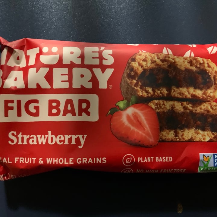 review photo of Nature's Bakery Fig Bar Raspberry shared by @khart24 on 25 Feb 2021 - review