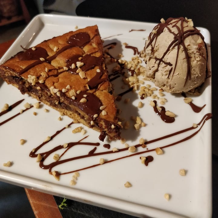 photo of Vaca Ateliê Culinário Torta Cookie shared by @mcereal157 on  08 Mar 2020 - review