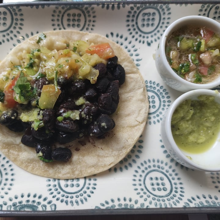 photo of Barallocas Tacos Veganos shared by @lolacreta on  04 Aug 2021 - review