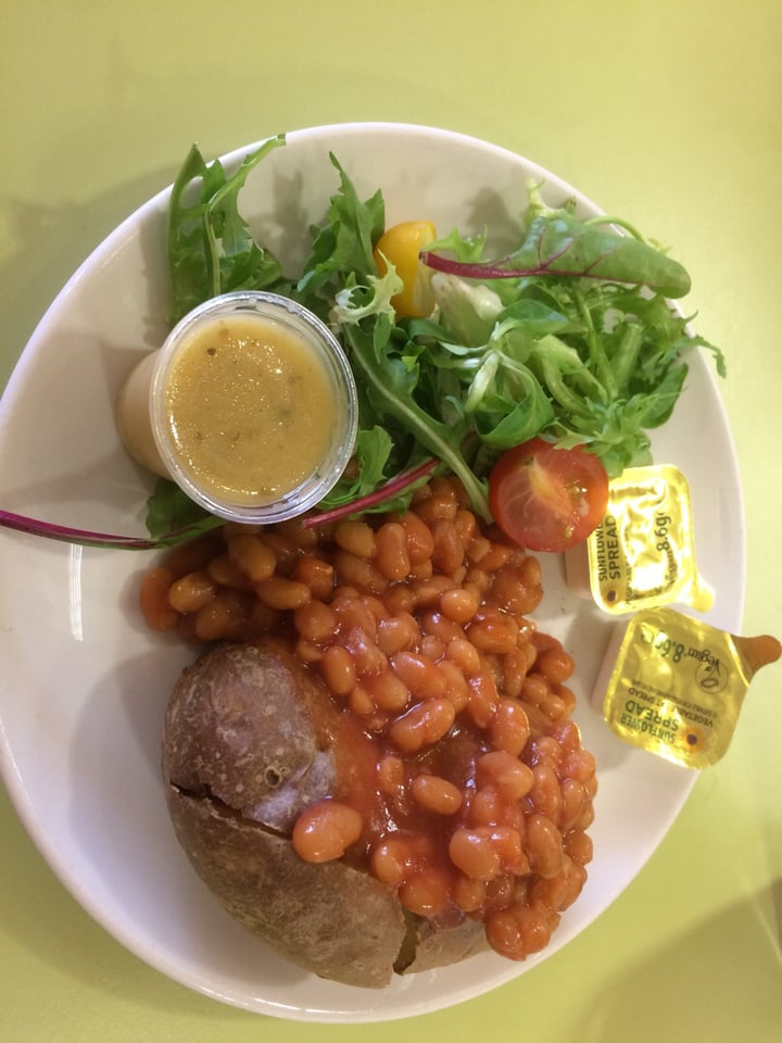 photo of Debenhams Baked Potato shared by @cazzer on  16 Nov 2019 - review