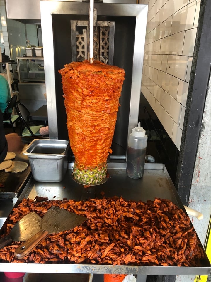 review photo of Por siempre vegana 2 Trompo pastor shared by @marcobeltran on 26 Jan 2020 - review