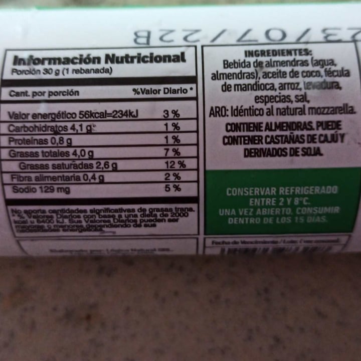 photo of Felices Las Vacas Muzzalmendra shared by @unicorniorosa on  21 Apr 2022 - review