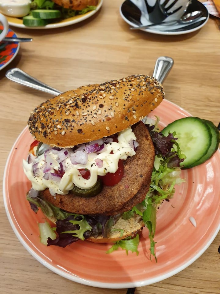 photo of Bagels & Beans Meatless magic shared by @bya on  30 Jan 2020 - review