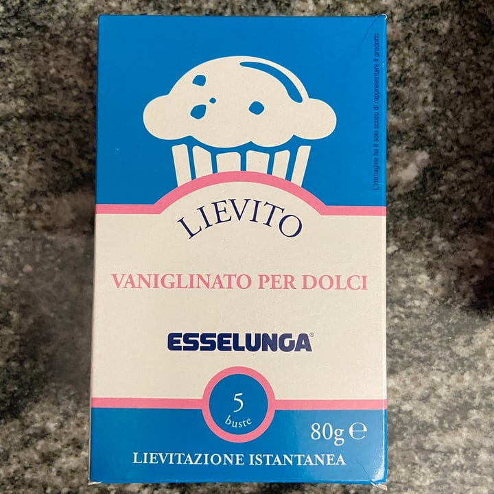photo of  Esselunga Lievito Vanigliato Per Dolci shared by @slawisch on  20 Mar 2022 - review
