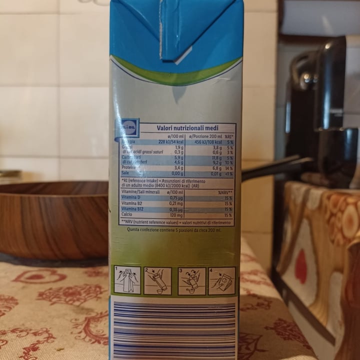 photo of Milbona Bevanda Di Soia Con Calcio E Vitamine shared by @ggiuly91 on  14 Apr 2022 - review