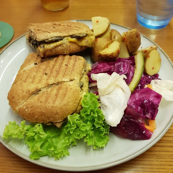 review photo of Well Loft You Mush Love Me Grilled PUNini shared by @darellelogram on 31 Dec 2020 - review