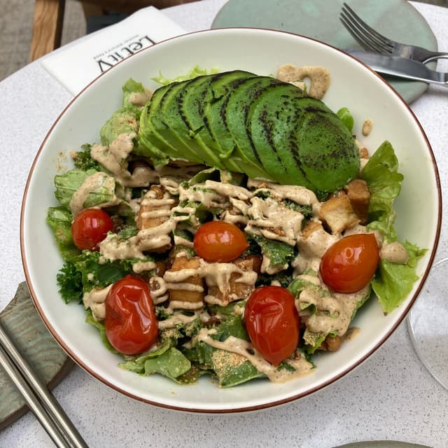 Photo of the dish “Ensalada Caesar”