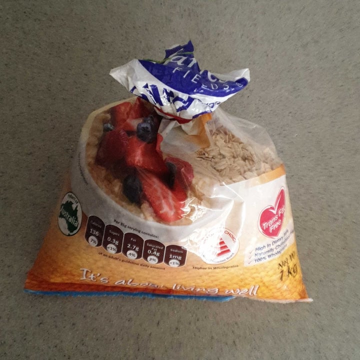 photo of harvest fields Whole Grain Rolled Oats shared by @jgyl on  13 Jan 2022 - review