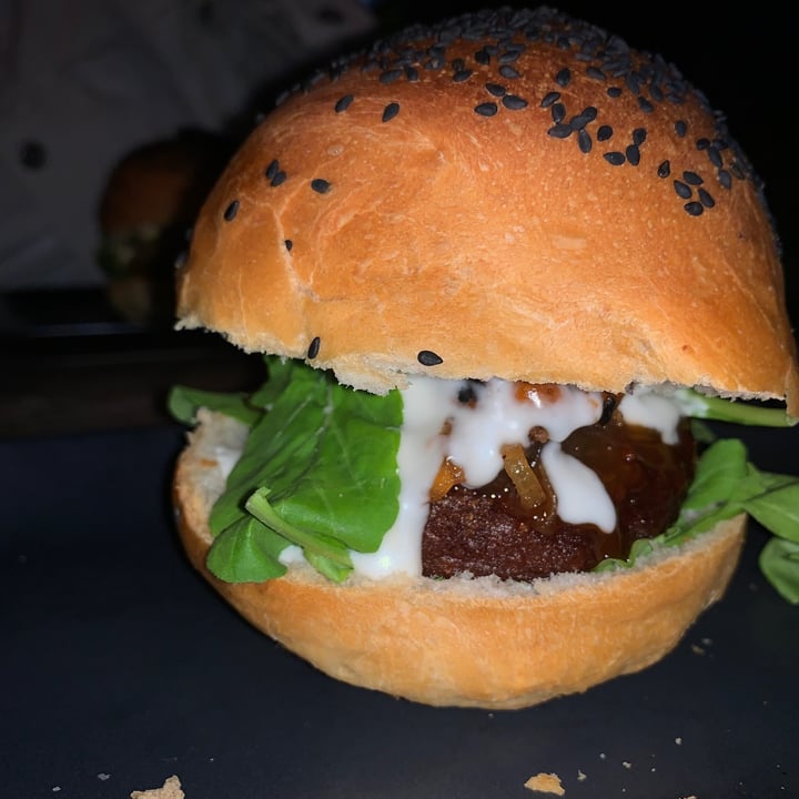 photo of Hudsons The Burger Joint (Stellenbosch) Herbivore Burger shared by @veggielover20 on  07 Apr 2021 - review