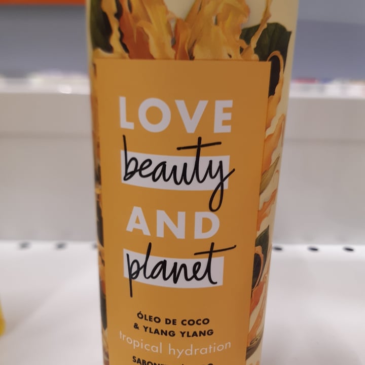 photo of Love Beauty and Planet Love and Beauty Planet shared by @loschiavo on  01 May 2022 - review