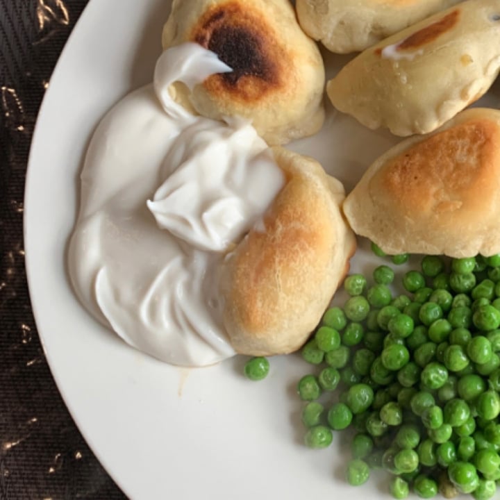 review photo of Earth's Own dairy free sour cream alternative shared by @novamercury on 18 Jul 2022 - review