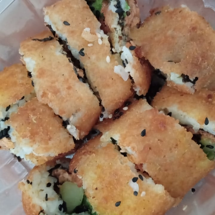 photo of La Cocina Vegana Sushi shared by @pamelamorales on  03 Jun 2022 - review