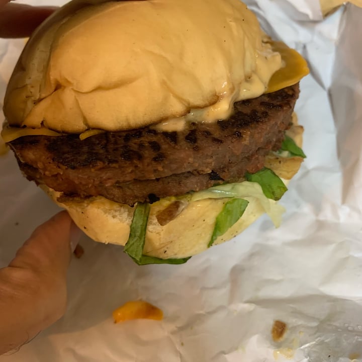 photo of Jerry's Vegan Burgers Big Jerry shared by @onomatias on  28 Jun 2022 - review
