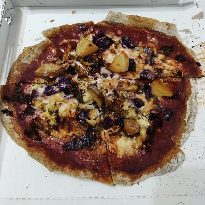 photo of Breaking Bread Pizza ortolana di stagione shared by @chetti299 on  12 Mar 2022 - review