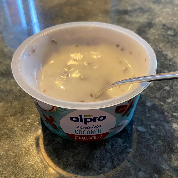 photo of Alpro Absolutely Coconut Stracciatella shared by @raffylanfen on  03 May 2022 - review