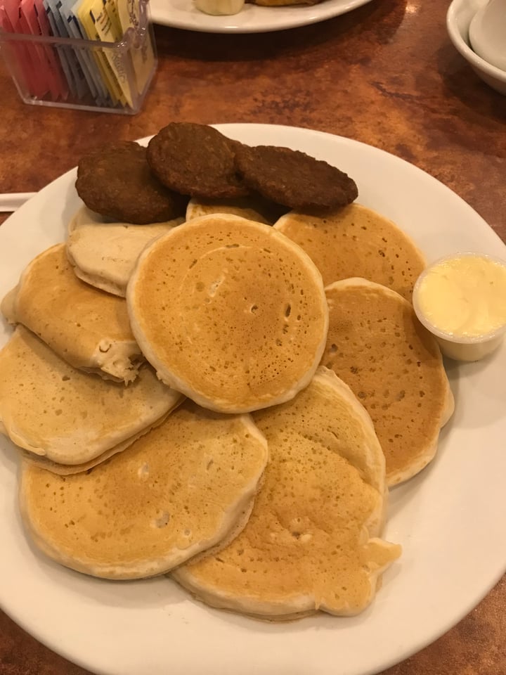 review photo of Morristown Pancake House Vegan Pancakes and vegan sausage shared by @nycbornvegan1 on 06 Apr 2018 - review
