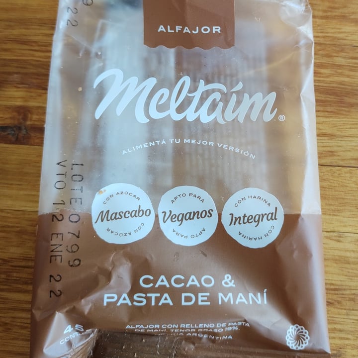 photo of Meltaím Alfajor De Avena Y Pasta De Maní shared by @belugentilo on  02 Oct 2021 - review