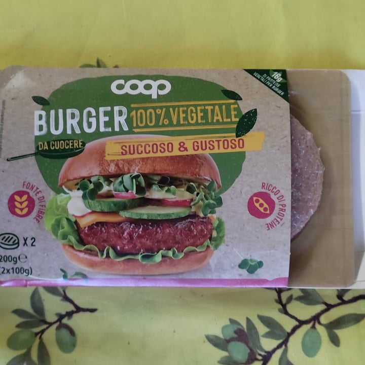 photo of Coop burger 100%vegetale shared by @danilo58 on  09 Aug 2022 - review