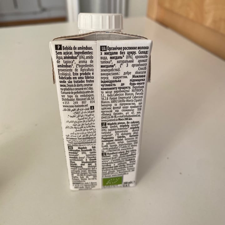 review photo of Ecomil Almond Milk ( natural calcium) 1L shared by @bfranceschiello on 18 Apr 2022 - review