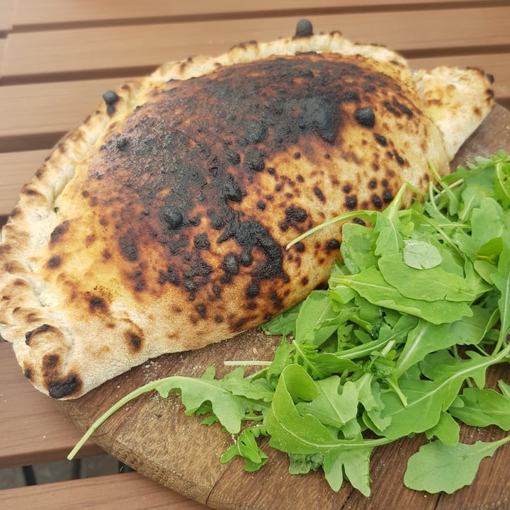 photo of Tiamo Italian Calzone shared by @rach181 on  14 Jul 2021 - review